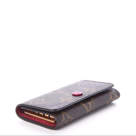 Louis Vuitton Multicles 4 Fuschia Key Holder - Picture 3 of 15